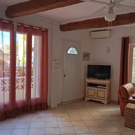 La Maison Des Vendangeurs A Puisserguier