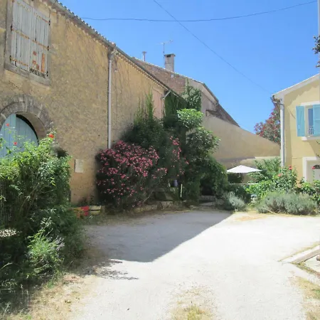 La Maison Des Vendangeurs à *