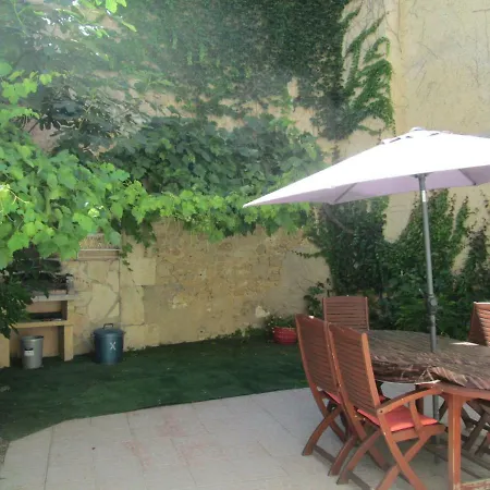 La Maison Des Vendangeurs à Casa vacanze *