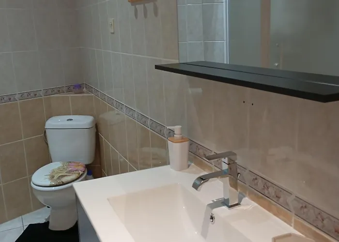 La Maison Des Vendangeurs A بيت للعطل *